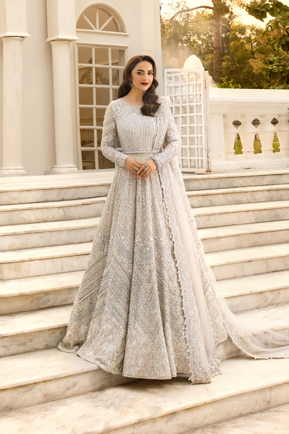 Erum Khan | Iris Bridal Couture 24 | DIAMOND DEWDROP