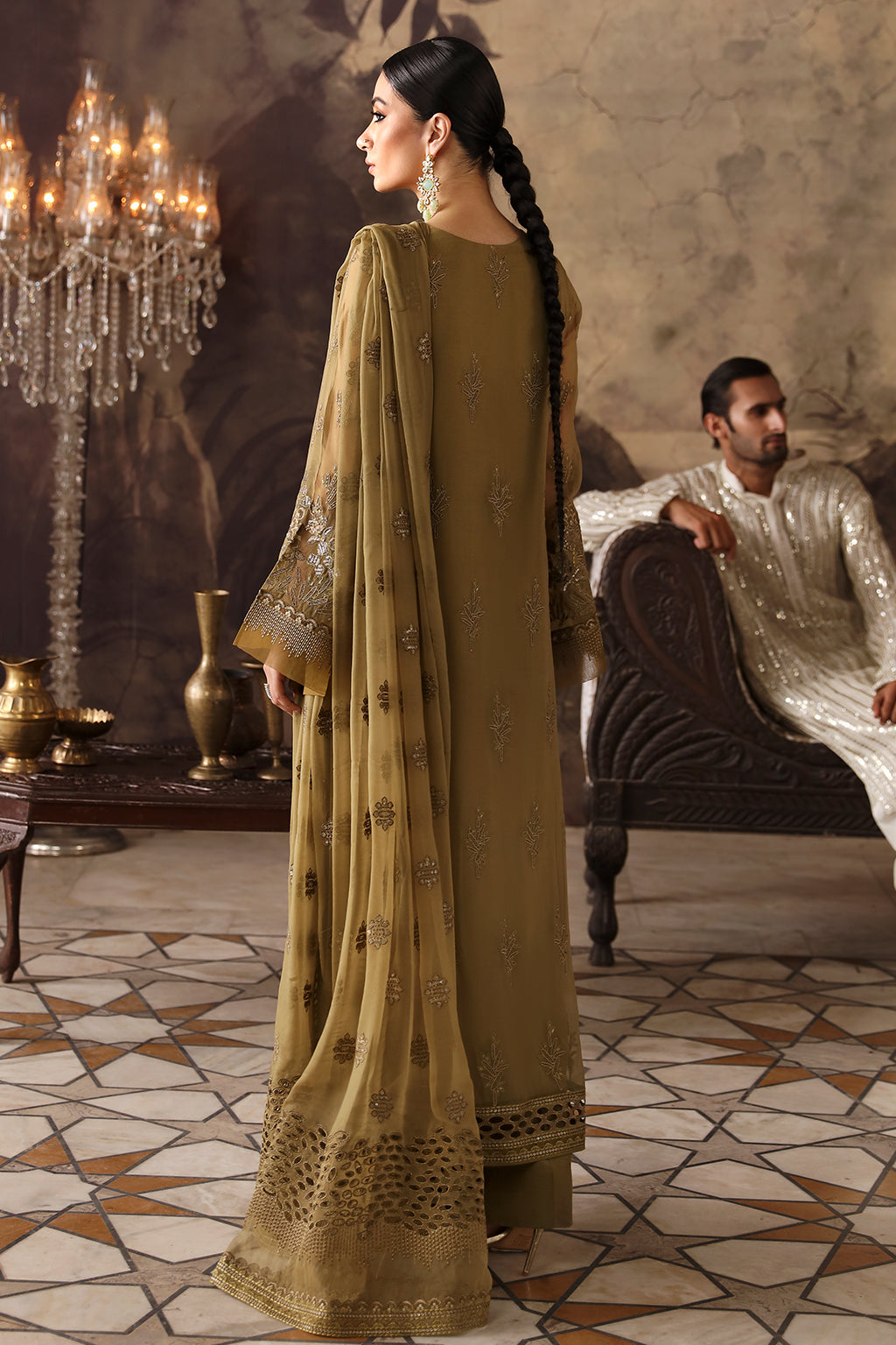 Flossie | Mehak Luxury Formals | FE-804