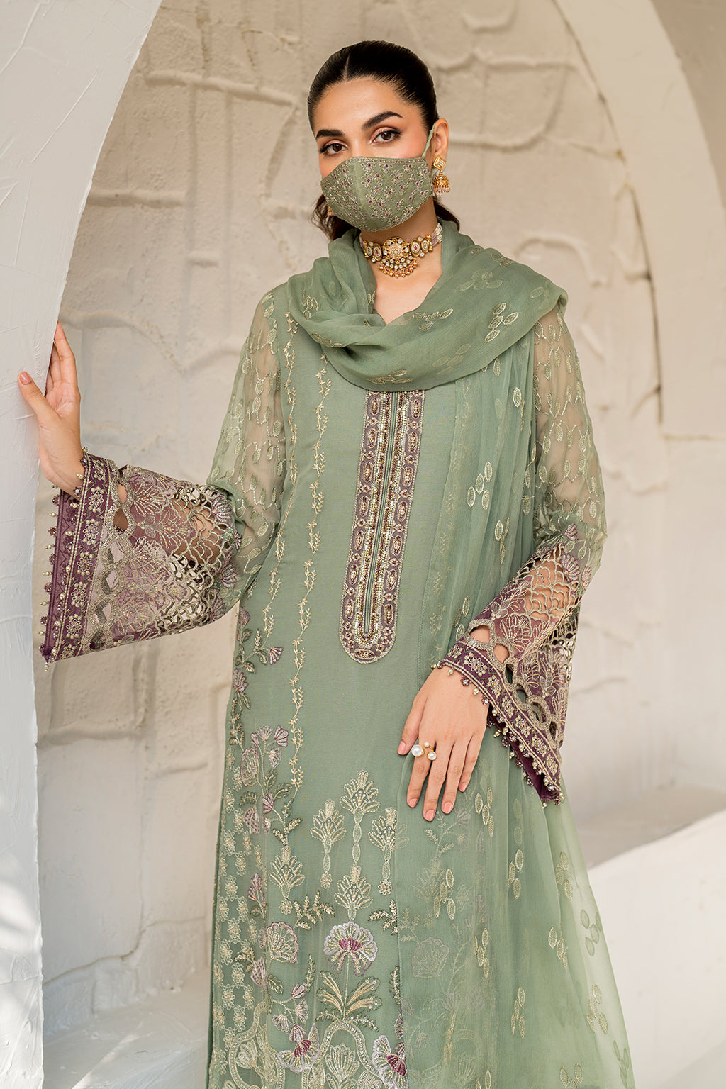 Flossie | Naqsh Formals | S-1406