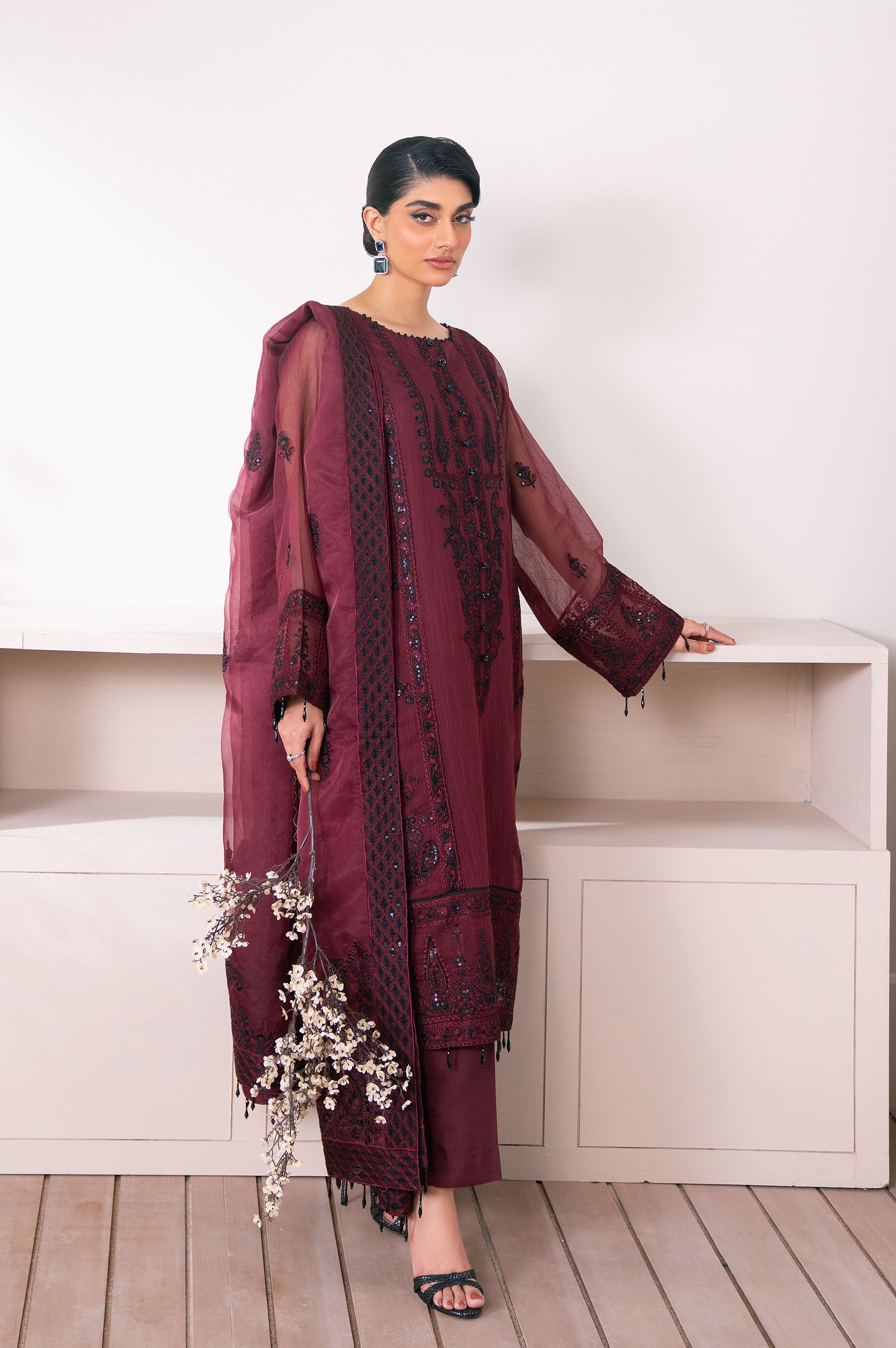 Zeen | Azalea Collection | Paisley Opulence