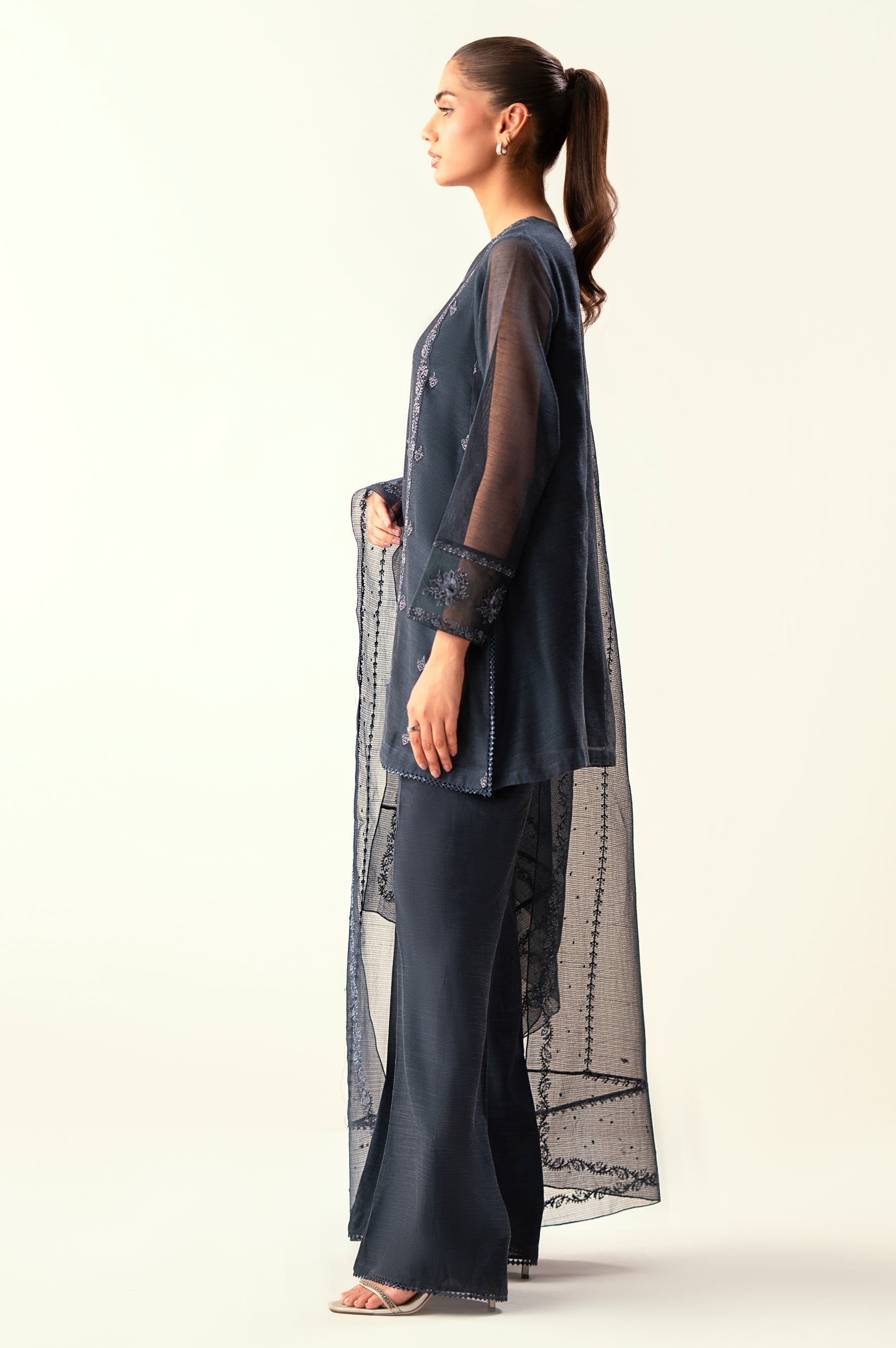 Zeen | Winter Collection | Khaddi Net 37