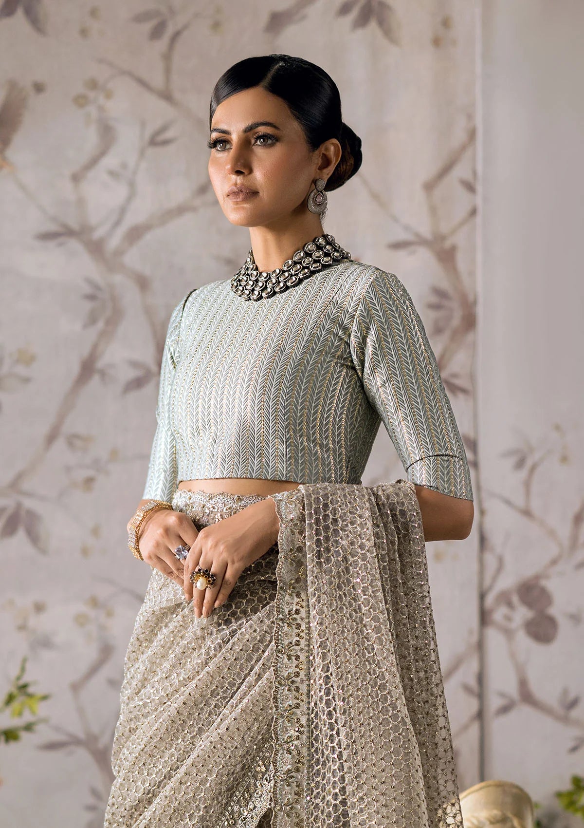 AIK | SARI EDIT - LOOK 03 - Riwayat-e-khas