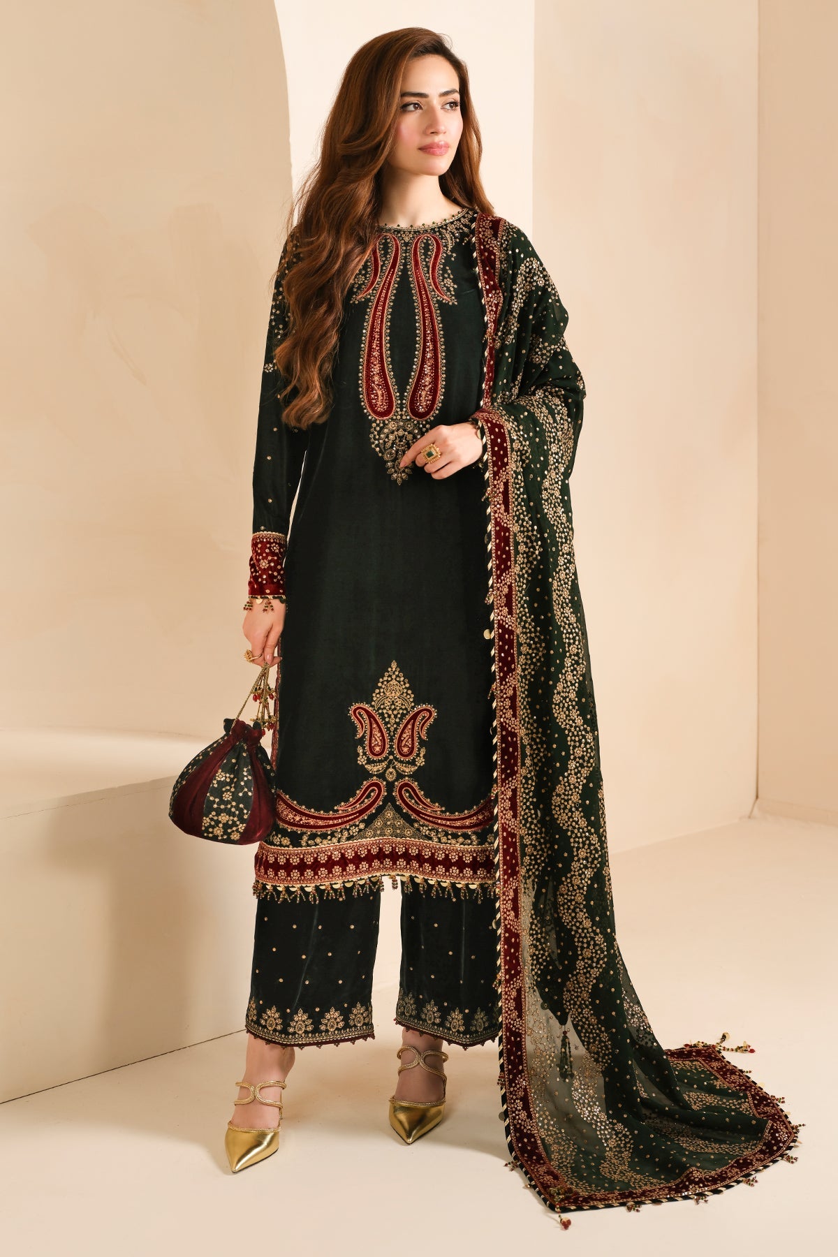 JAZMIN__Embroidered Velvet Formal VF-2034