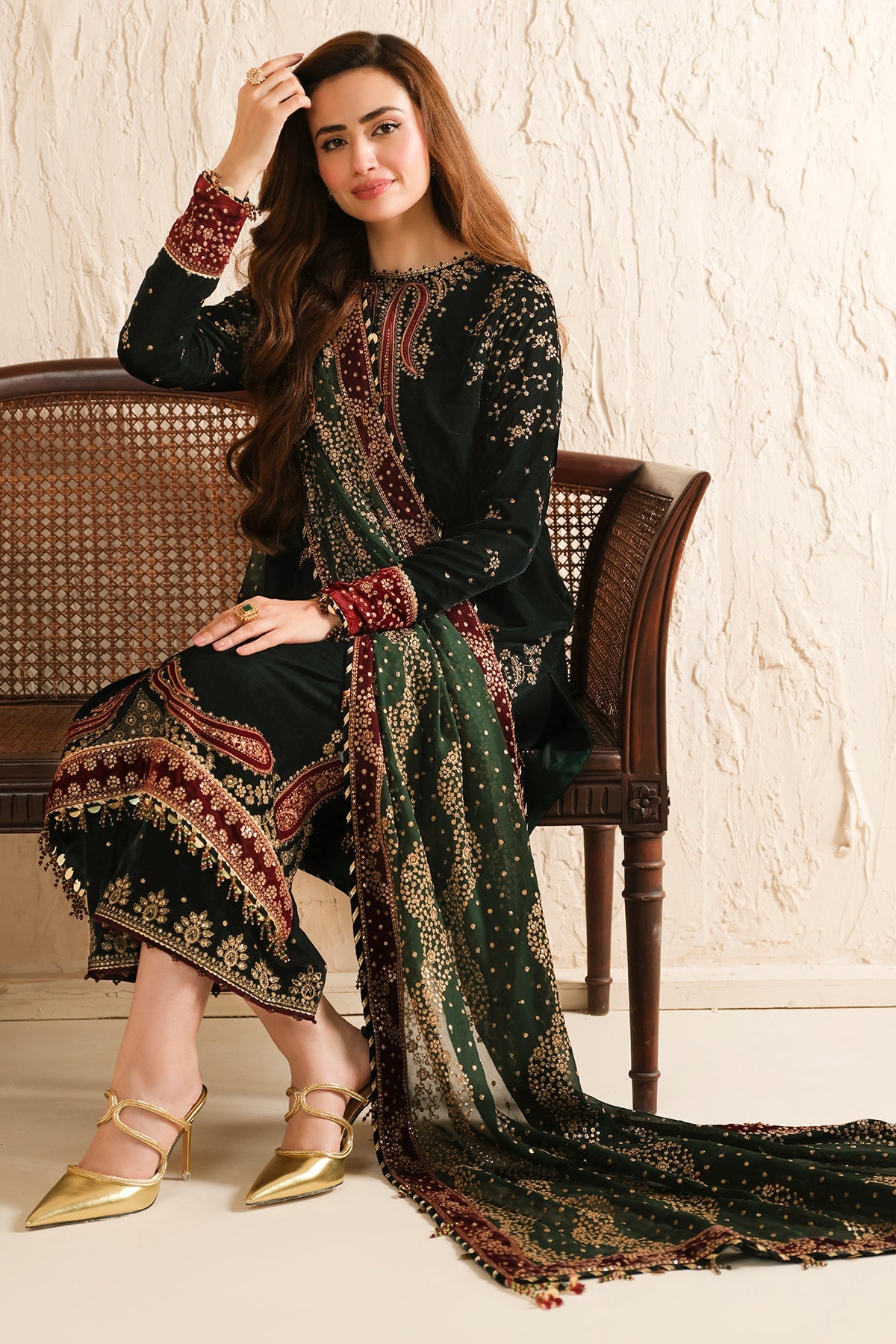 JAZMIN__Embroidered Velvet Formal VF-2034