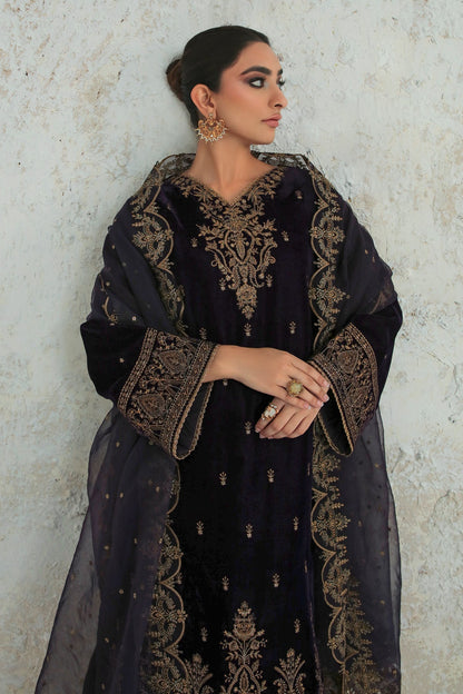 EMBROIDERED VELVET UF-239 - Riwayat-e-khas