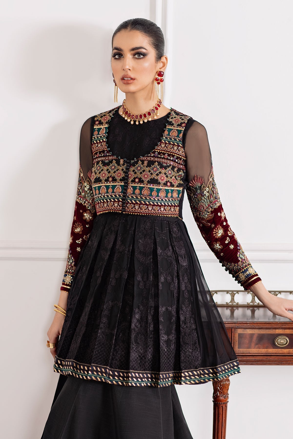 BAROQUE-EMBROIDERED CHIFFON CH09-04 - Riwayat-e-khas