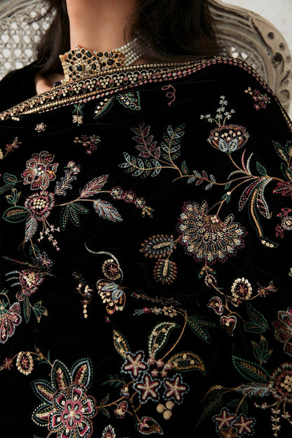 EMBROIDERED VELVET SHAWL VS-33 - Riwayat-e-khas