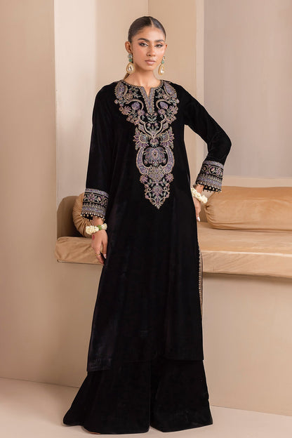 EMBROIDERED VELVET UF-426 - Riwayat-e-khas