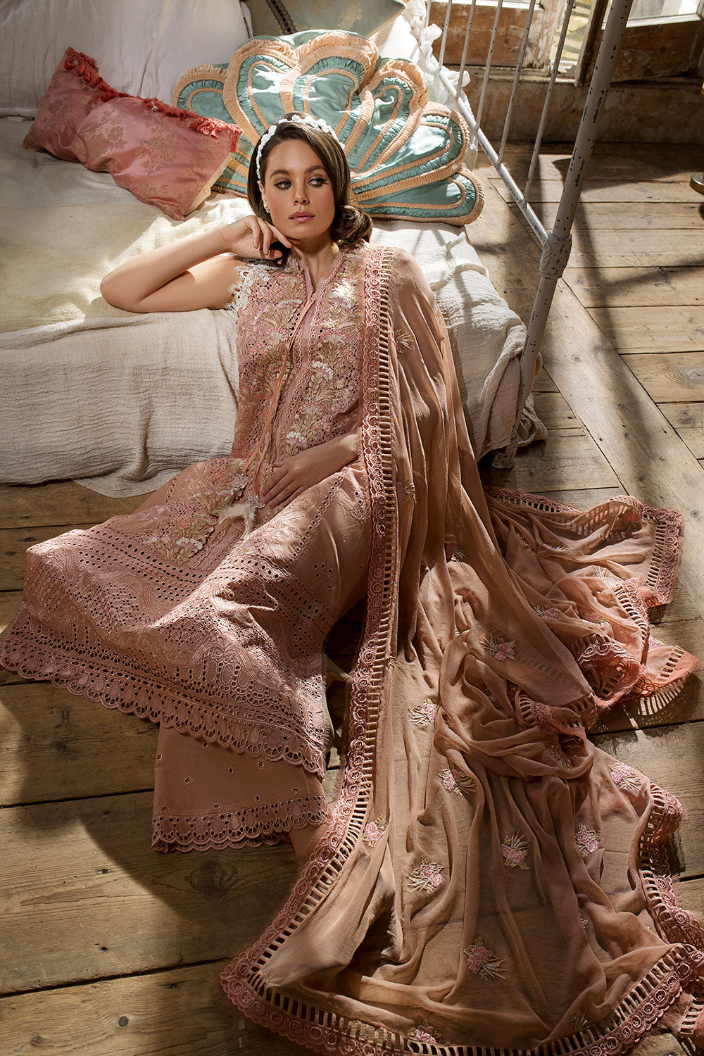 SOBIA NAZIR DESIGN 15B LUXURY LAWN 2023 - Riwayat-e-khas