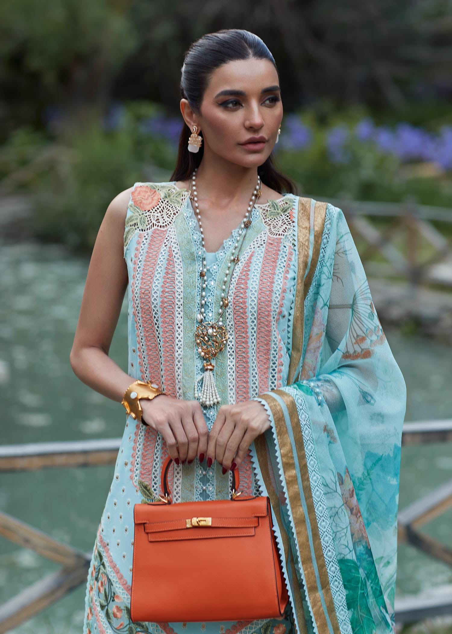 CRIMSON LUXE LAWN Shigar - D5 B - Riwayat-e-khas