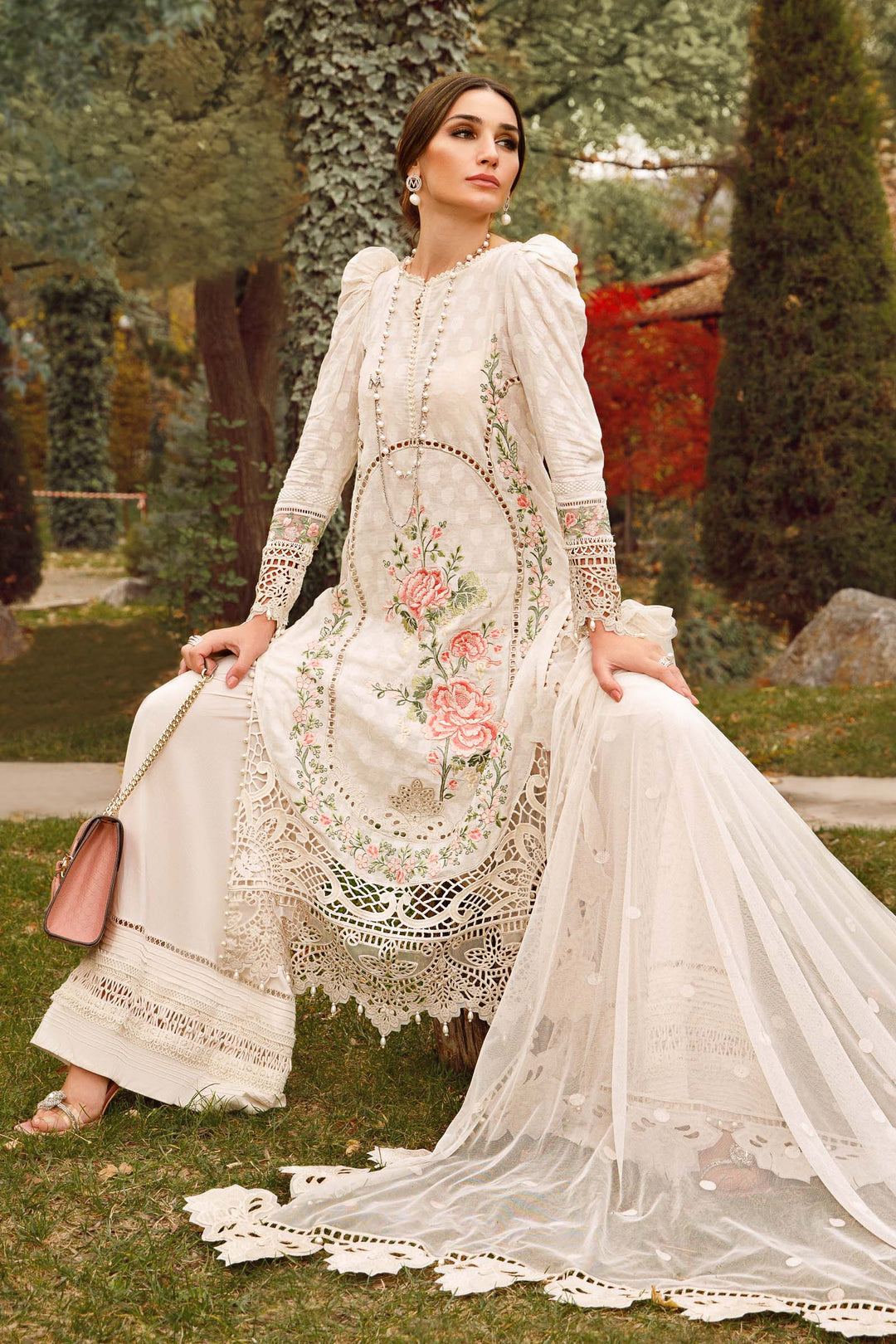 MARIA B EMBROIDED LAWN D-2302-A - Riwayat-e-khas