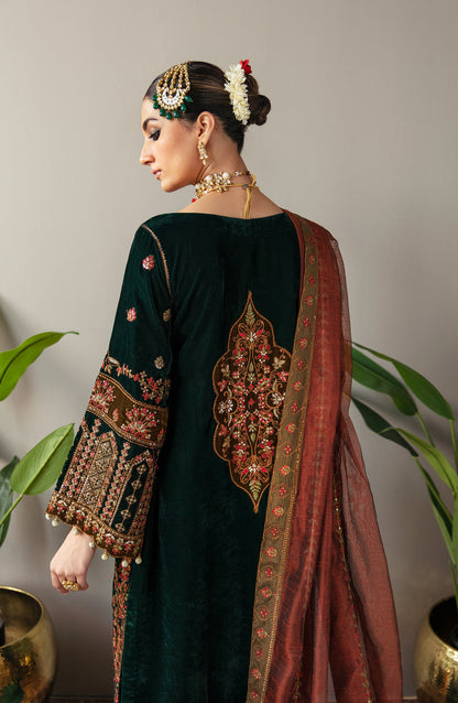 Emaan Adeel Makhmal Embroidered Velvet 3Pc Suit MK-06 VERSHA - Riwayat-e-khas