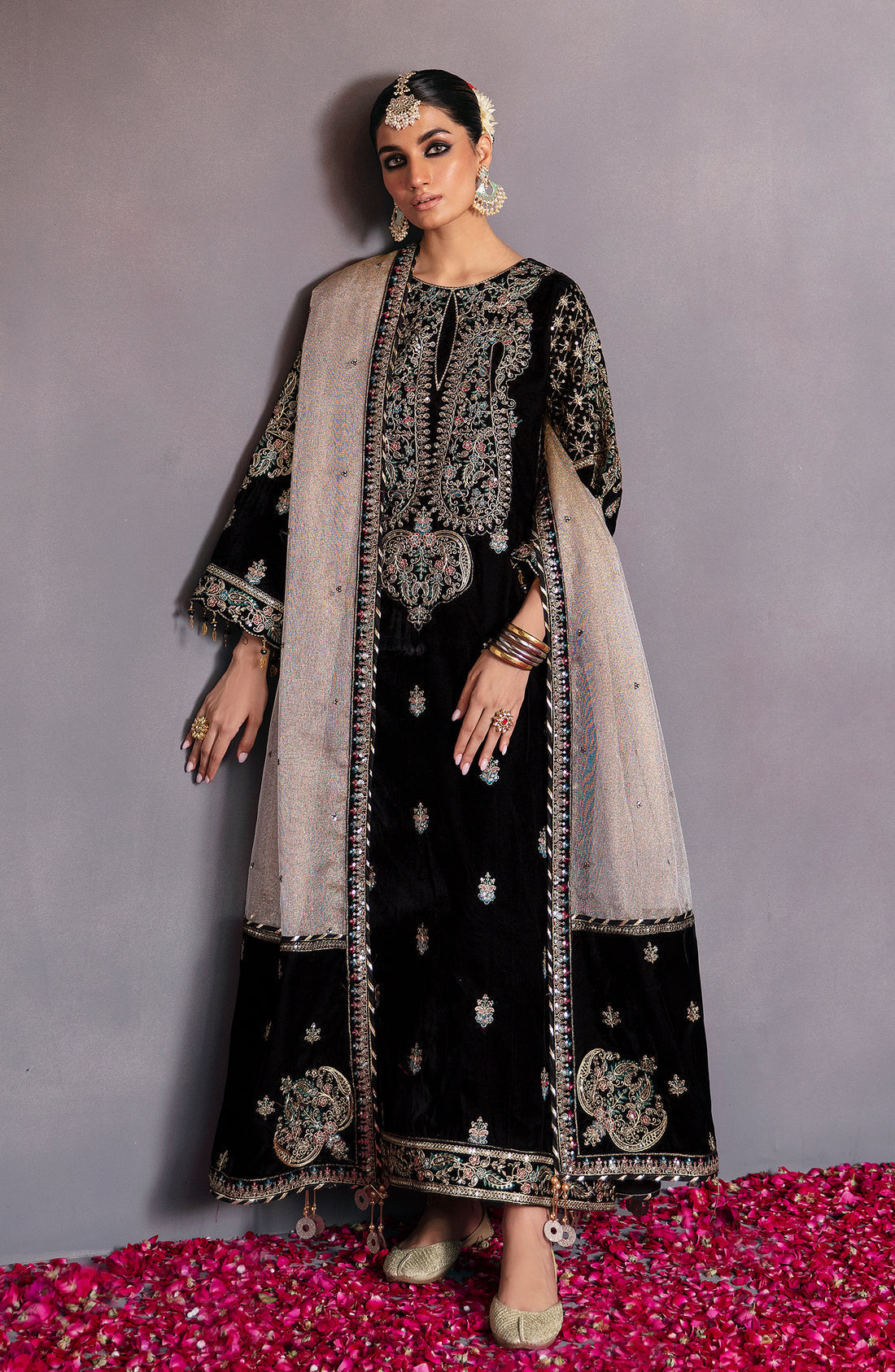 Emaan Adeel Makhmal Embroidered Velvet 3Pc Suit MK-08 AQS - Riwayat-e-khas