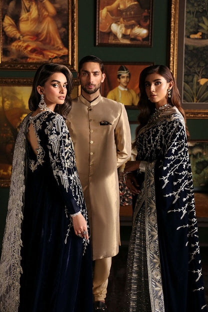 Niloufer by Mushq Embroidered Velvet Unstitched 3Pc Suit MV23-03 YASMIN - Riwayat-e-khas