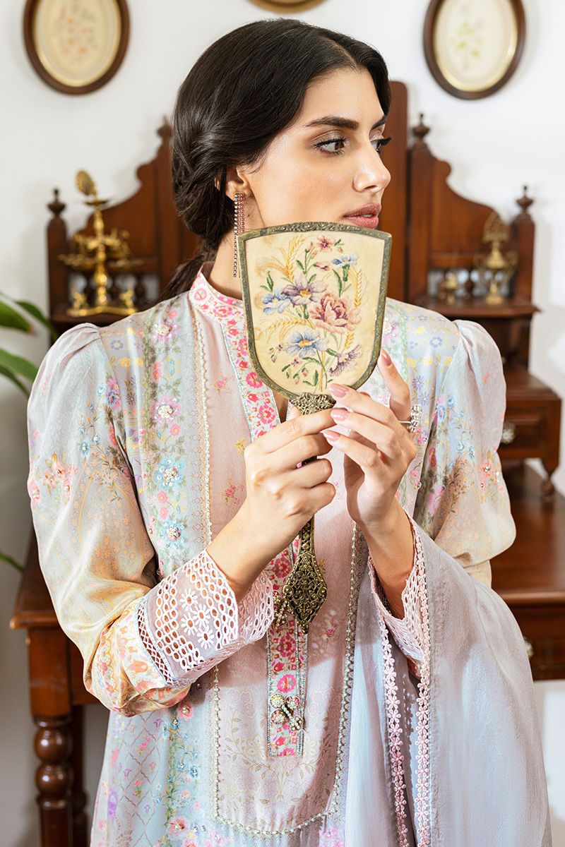 Victorian Elegance - Riwayat-e-khas